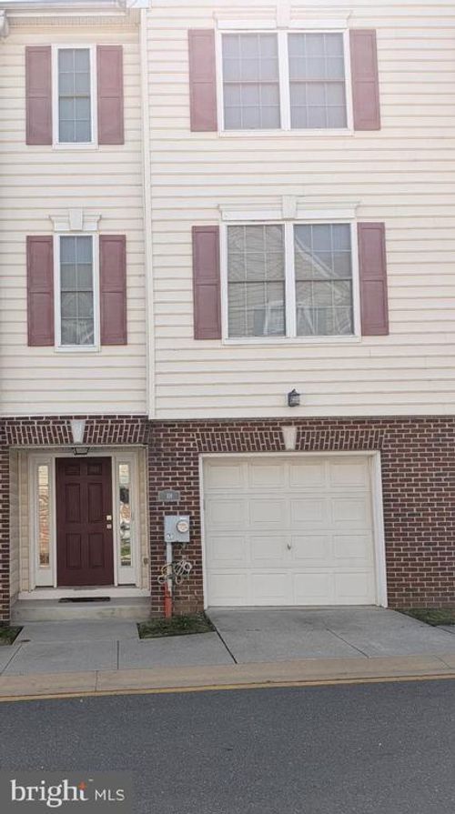 118 Mcmullen Cir, WILMINGTON, DE, 19802-2837 | Card Image