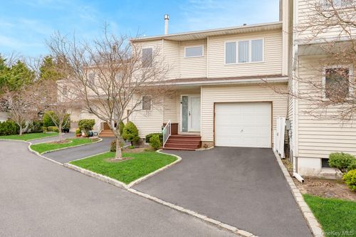 419-140 Atlantic Avenue, Hempstead, NY, 11572 | Card Image