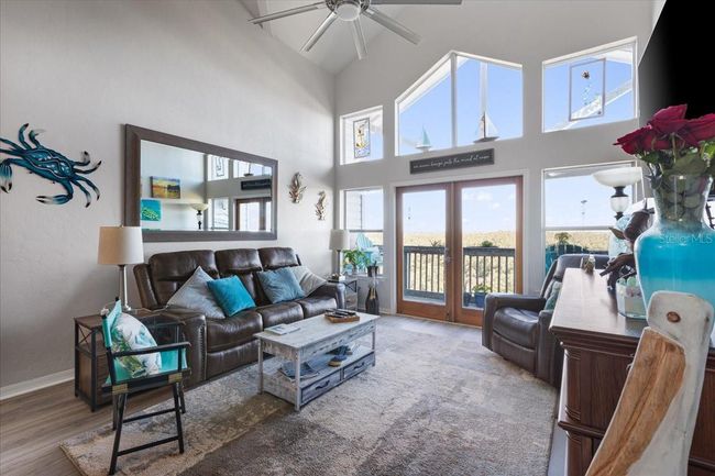9E - 11 Old Mill Dr, Condo with 2 bedrooms, 2 bathrooms and null parking in Cedar Key FL | Image 7