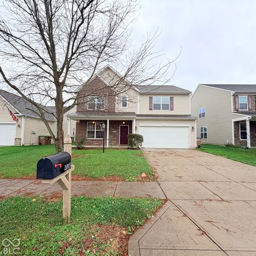 2013 Creekstone Dr, Columbus, IN, 47201-1475 | Card Image