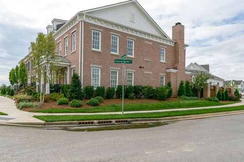 9031 Berry Farms Xing, Franklin, TN, 37064-1639 | Card Image