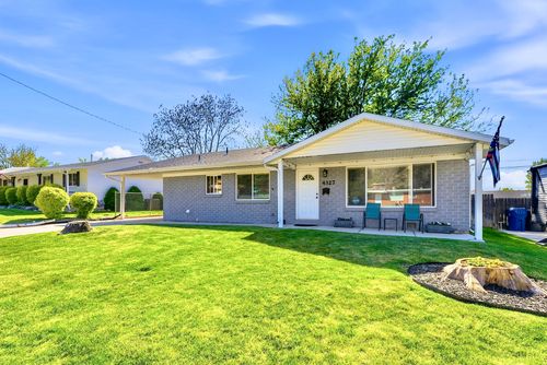4327 S 900 E, South Ogden, UT, 84403-2911 | Card Image