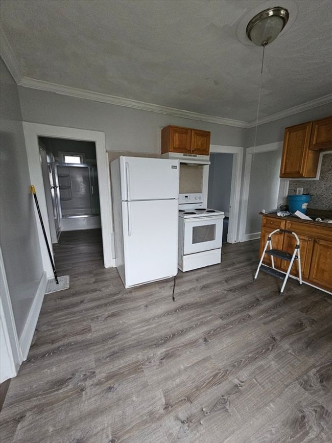 2ND-FL - 51 Rutledge Ave, Condo with 3 bedrooms, 1 bathrooms and null parking in Springfield MA | Image 7