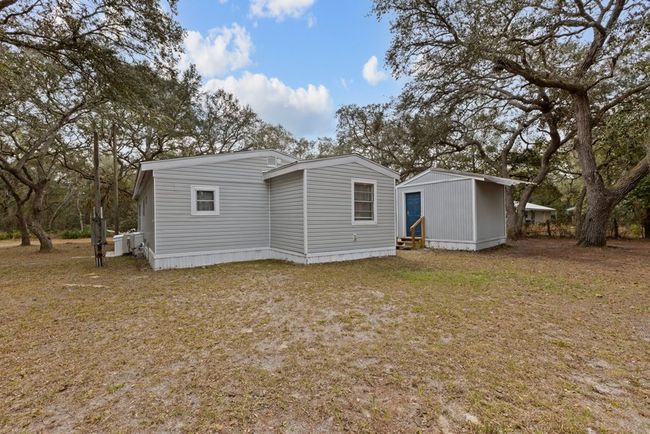 455 Ne 441 St Ave, House other with 3 bedrooms, 3 bathrooms and null parking in OLD TOWN FL | Image 4