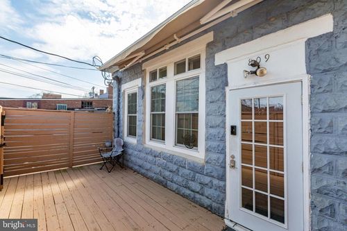 809 Caroline St, FREDERICKSBURG, VA, 22401-5805 | Card Image