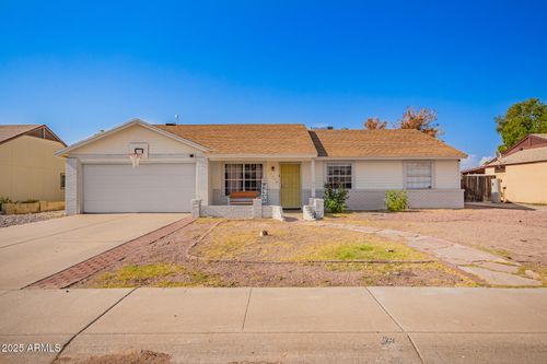 7026 W Jenan Dr, Peoria, AZ, 85345-8735 | Card Image