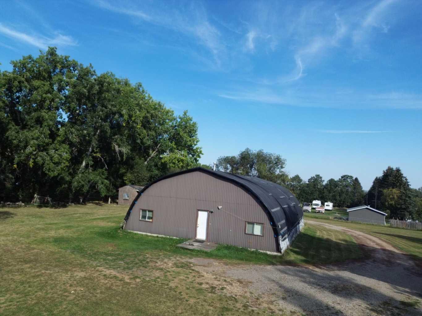 Land in Sylvan Lake 5