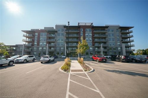 502-34 Norman St, Brantford, ON, N3R2Y1 | Card Image