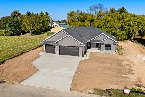 7232 Ridgeway Ln, Manitowoc, WI, 54220-8384 | Card Image