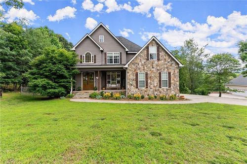 152 Grand View Dr, Cleveland, GA, 30528-8986 | Card Image