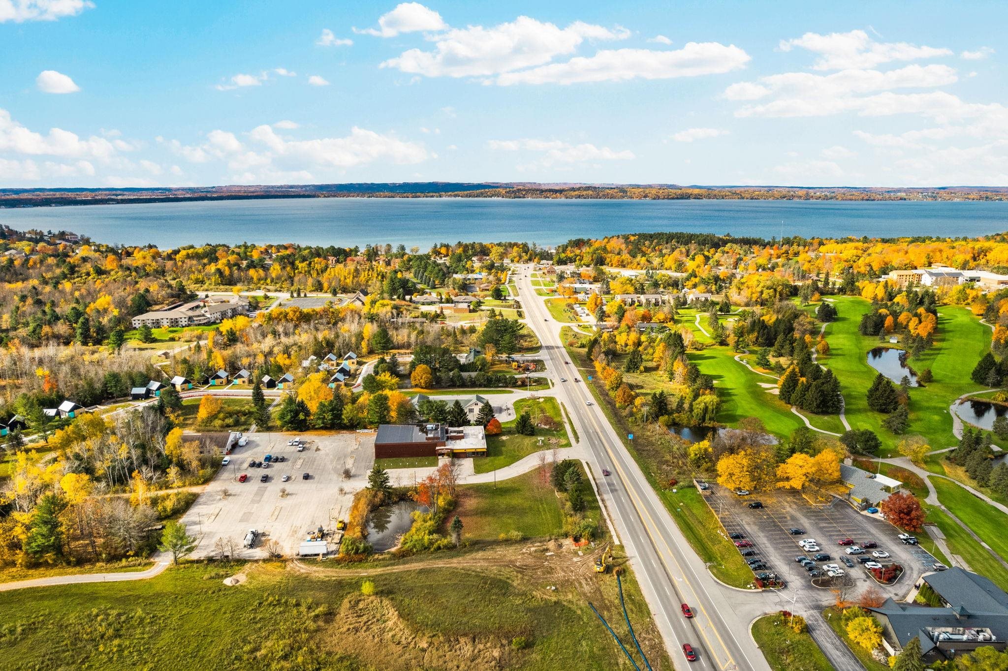 4160 M 72nd E St, Williamsburg, MI 49690-9309