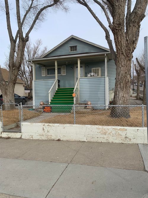 209 Gale St, Rock Springs, WY, 82901-6424 | Card Image