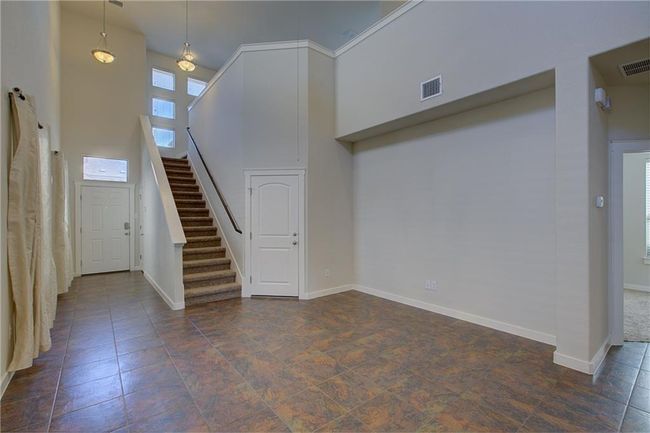 APT-11 - 2001 Faro Dr, Condo with 3 bedrooms, 3 bathrooms and null parking in Austin TX | Image 6