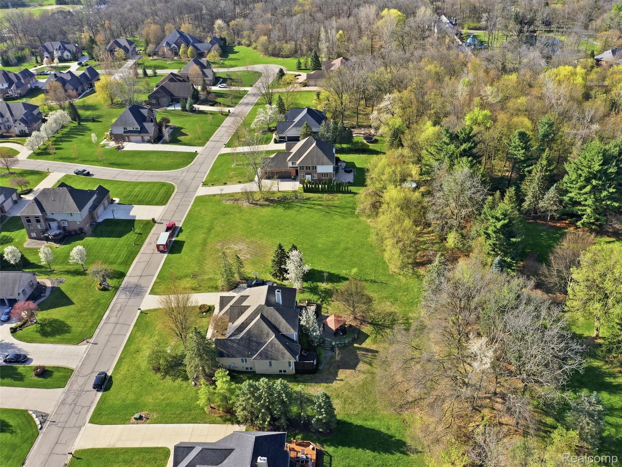 Land in Oakland Charter Township 2