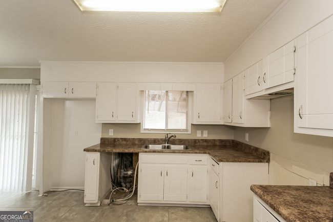 7259 Merlin Way, House other with 4 bedrooms, 3 bathrooms and null parking in Riverdale GA | Image 8