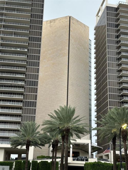 400-9703 Collins Ave, Bal Harbour, FL, 33154 | Card Image