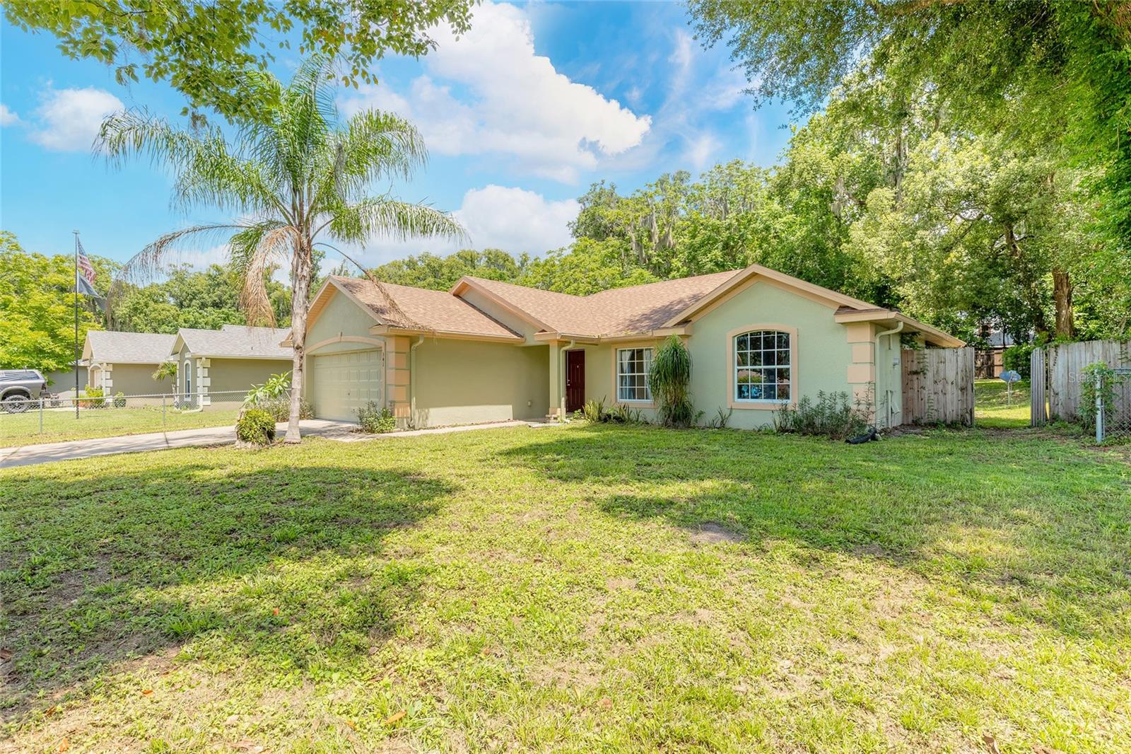 Rose Ave, Orange City, FL 32763