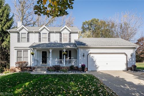 2117 Oxford Court, Akron, OH, 44319 | Card Image