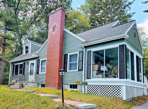 121 Mill St, Hopedale, MA, 01747-2004 | Card Image
