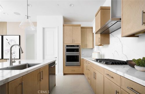 644 Gadwall, Irvine, CA, 92618-5931 | Card Image