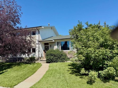 5436 53 Ave, Lacombe, AB, T4L1L4 | Card Image
