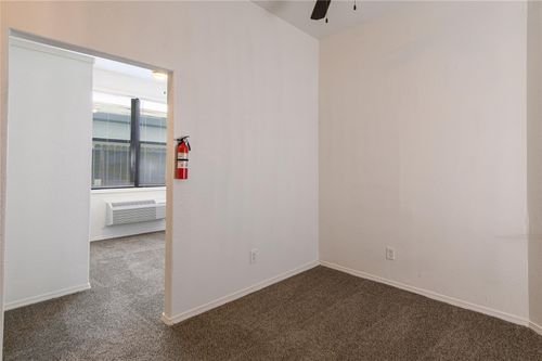 apt-7-4705 Lyons Ave, Houston, TX, 77020-4359 | Card Image