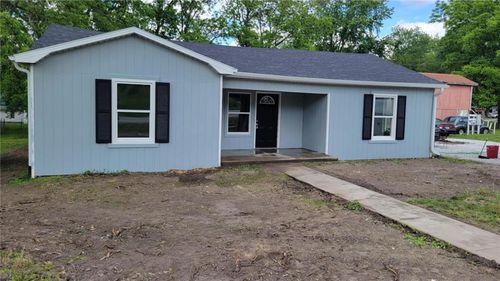 208 W Marshall St, Mayview, MO, 64071-2533 | Card Image