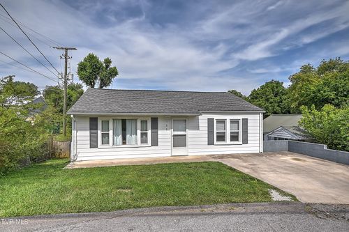 108 Orange St, Kingsport, TN, 37660-1931 | Card Image