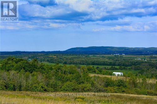 NA S Line Ctr, Grey Highlands, ON, N0C1A0 | Card Image