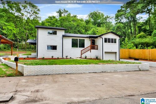 601 13th St, MIDFIELD, AL, 35228-2429 | Card Image