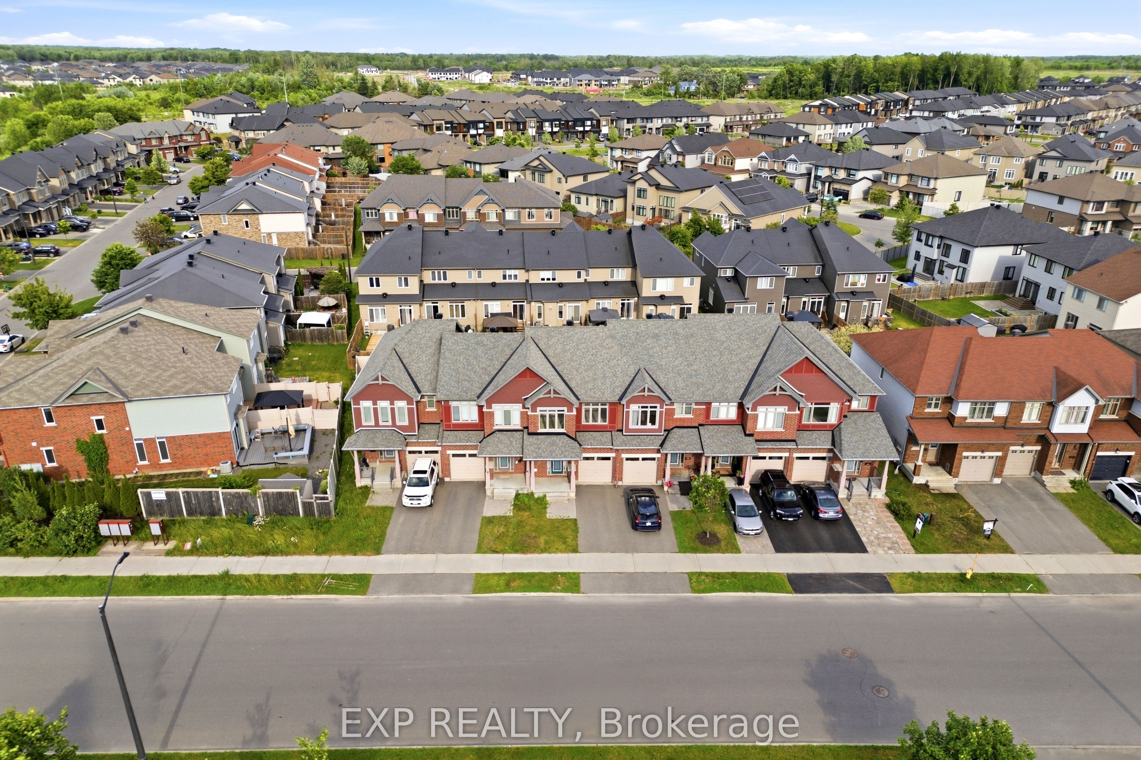 Residential in Blossom Park - Airport and Area 4