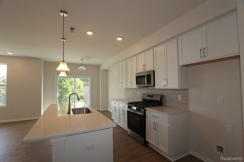 1502 Saltsprings Dr, Saline, MI, 48176-1810 | Card Image