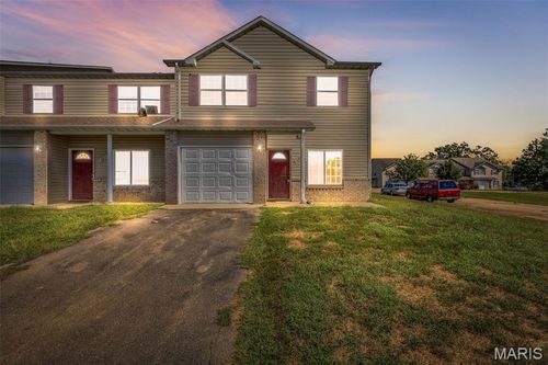 489 Shade Tree Ln, Farmington, MO, 63640-7708 | Card Image
