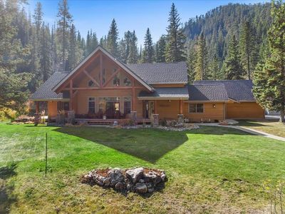 21296 Jackass Gulch Rd, House other with 4 bedrooms, 3 bathrooms and null parking in Lead SD | Image 1