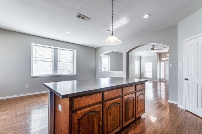 2705 White Rock Dr, House other with 3 bedrooms, 2 bathrooms and null parking in Fort Worth TX | Image 7