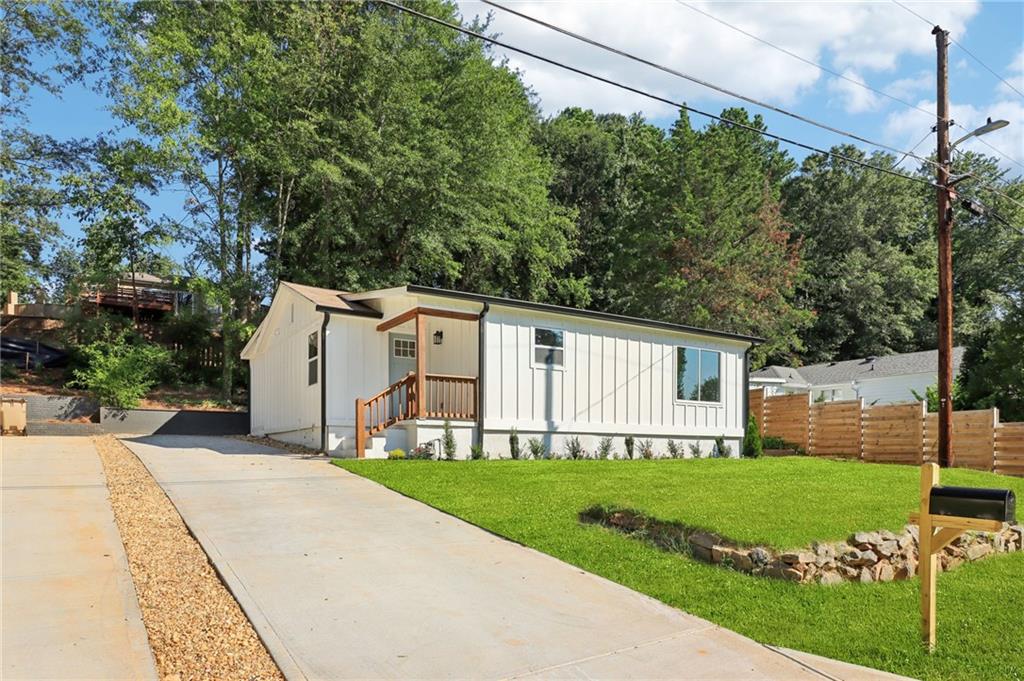 Carson Ln, Smyrna, GA 30080
