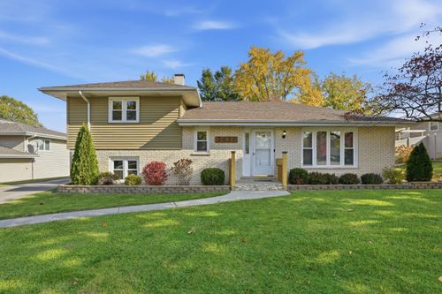 2431 Hickory Dr, Dyer, IN, 46311 | Card Image