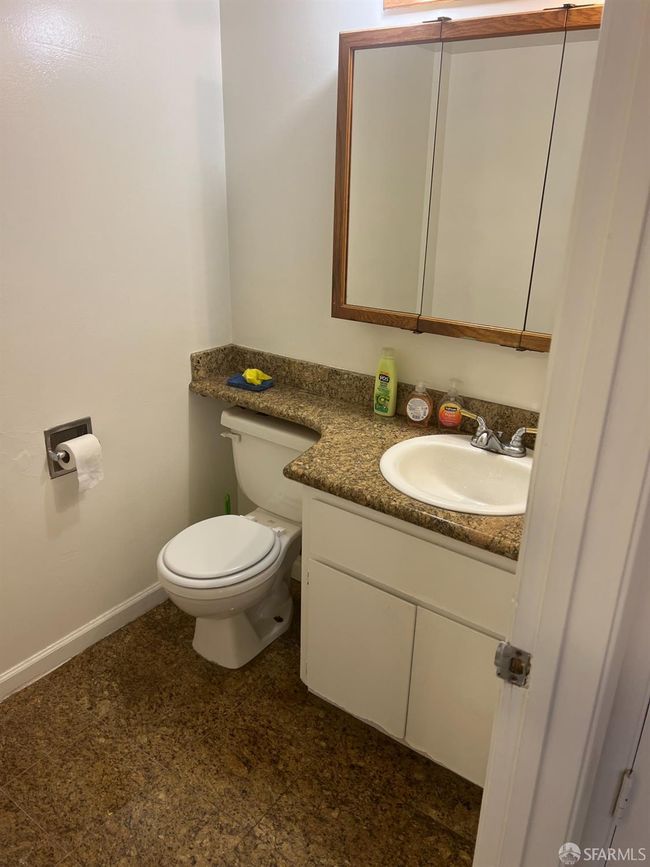 2113 Mandarin Way, Townhouse with 4 bedrooms, 3 bathrooms and 2 parking in Antioch CA | Image 6