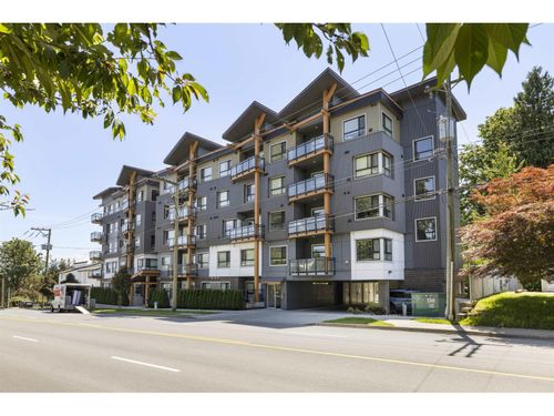 204 - 33568 George Ferguson Way, Condo with 2 bedrooms, 2 bathrooms and 1 parking in Abbotsford BC | Card Image