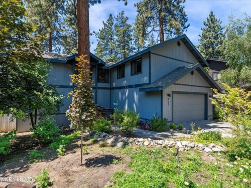 622 Freel Dr, Zephyr Cove, NV, 89448 | Card Image
