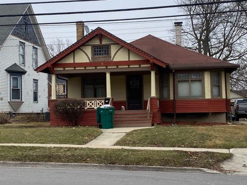 906 Somonauk St, Sycamore, IL, 60178-2517 | Card Image