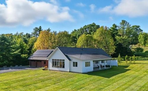 2512 Rotax Rd, North Ferrisburgh, VT, 05473-9105 | Card Image