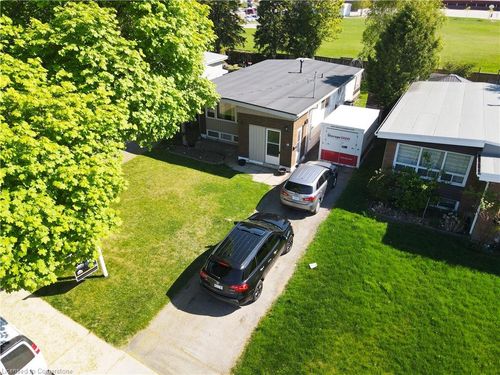 14 Ronaldshay Ave, Hamilton, ON, L9A3B1 | Card Image