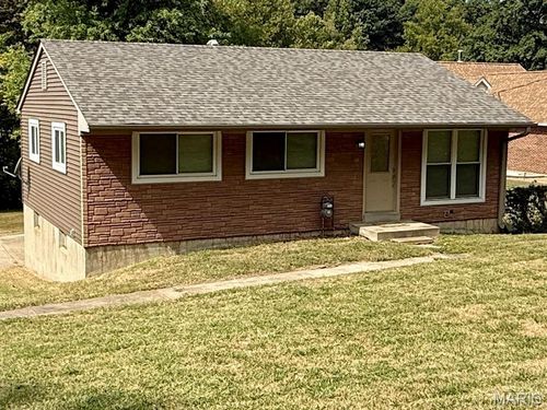 64 Inez Ave, Valley Park, MO, 63088-1360 | Card Image