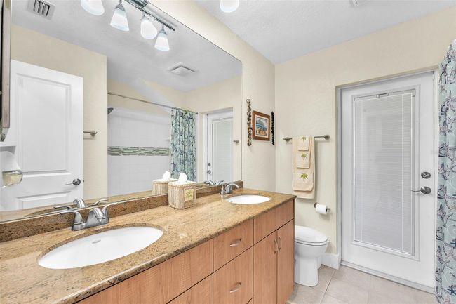 1012 Spindle Palm Way, House other with 3 bedrooms, 2 bathrooms and null parking in APOLLO BEACH FL | Image 11
