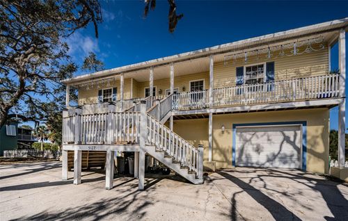 5127 Bay Blvd, PORT RICHEY, FL, 34668-6204 | Card Image