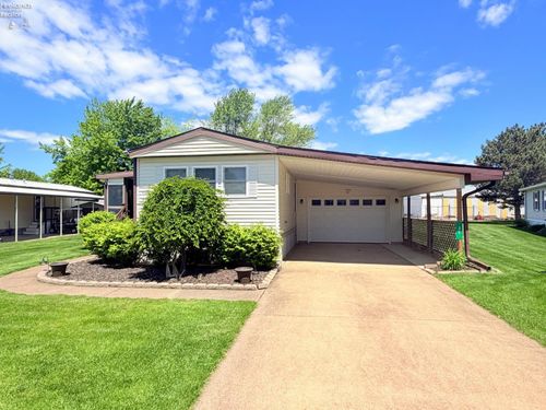 35 E Bass Circle, Marblehead, OH, 43440 | Card Image