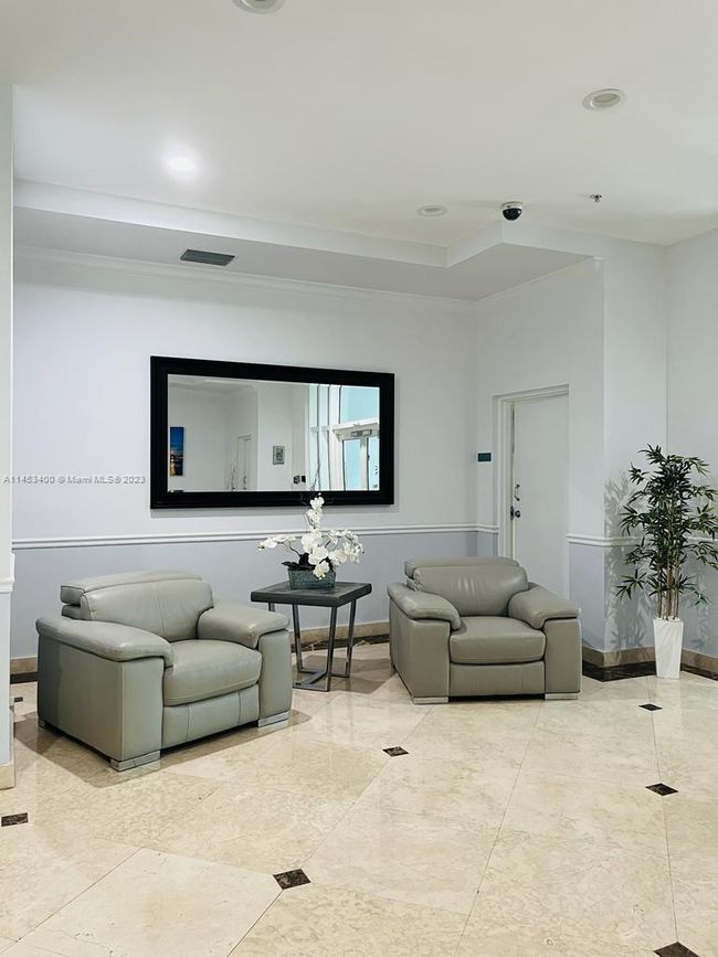 APT-802 - 60 Nw 37 Th Ave, Condo with 2 bedrooms, 2 bathrooms and null parking in Miami FL | Image 18