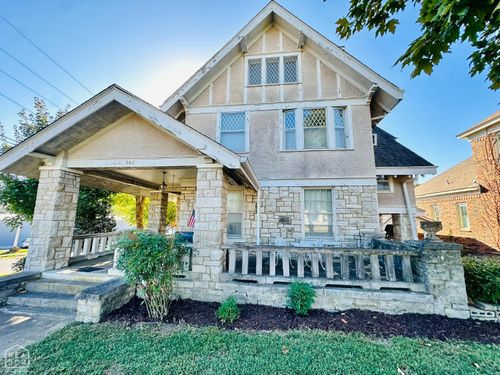 292 E Boswell St, Batesville, AR, 72501-6933 | Card Image