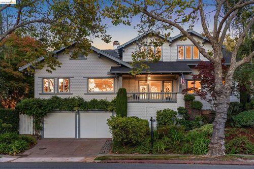 67 Lincoln Ave, Piedmont, CA, 94611-3830 | Card Image